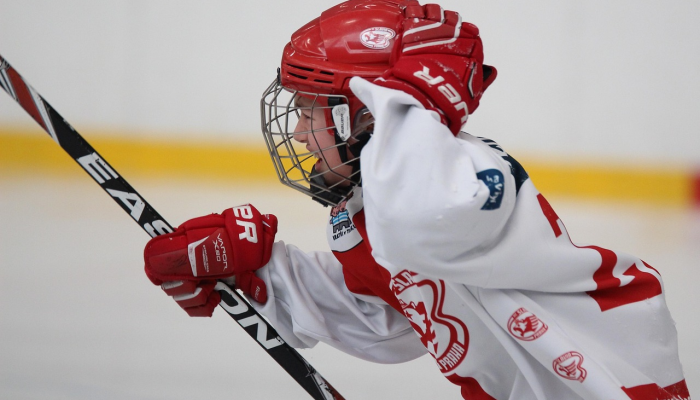 英超联赛最新疫情:赛季如何在疫情下继续 英超联赛最新疫情:赛季如何在疫情下继续