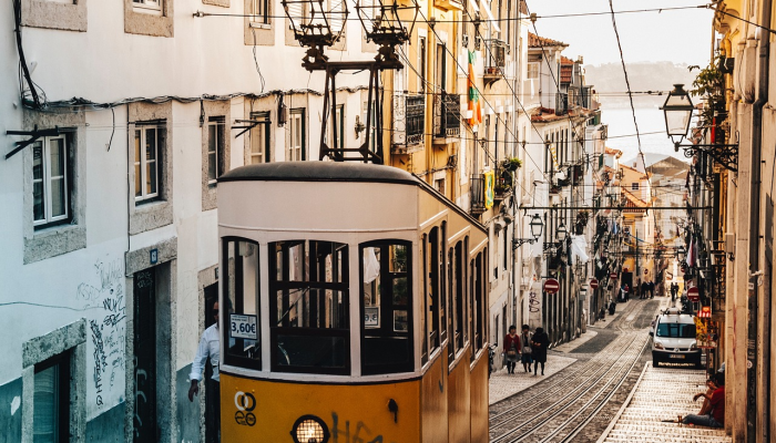 文化东路疫情最新进展：透视社区防控与生活复苏